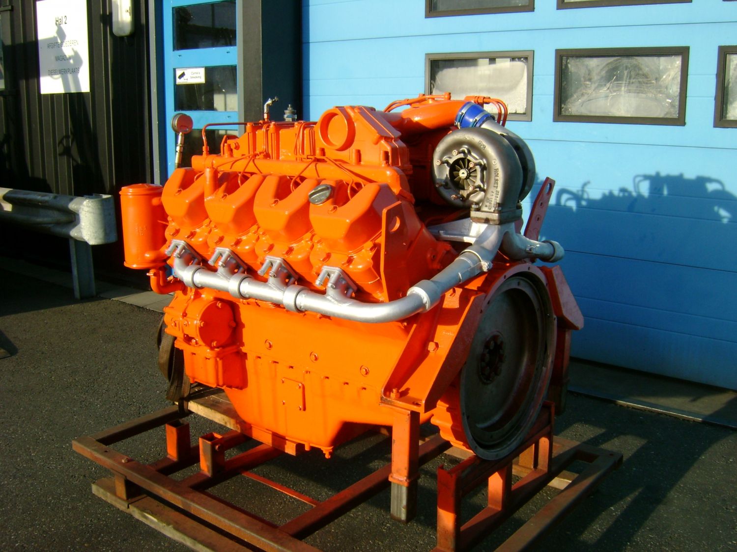 remanufactured marine diesel engine
